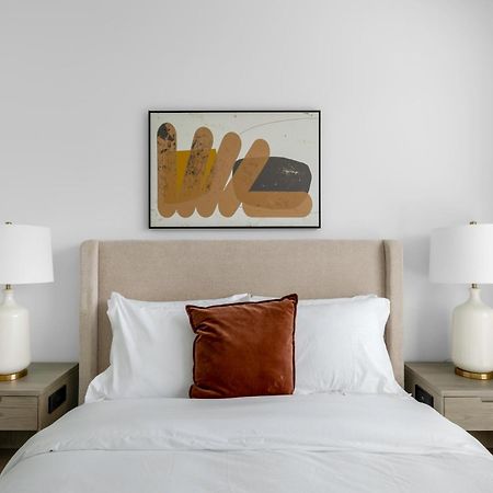 Railyard Apartments By Barsala Denton Bagian luar foto