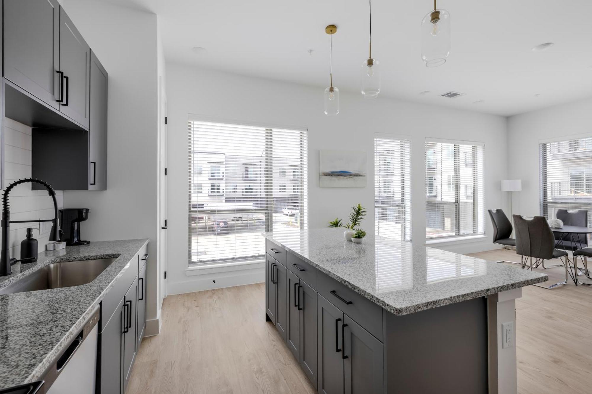 Railyard Apartments By Barsala Denton Ruang foto