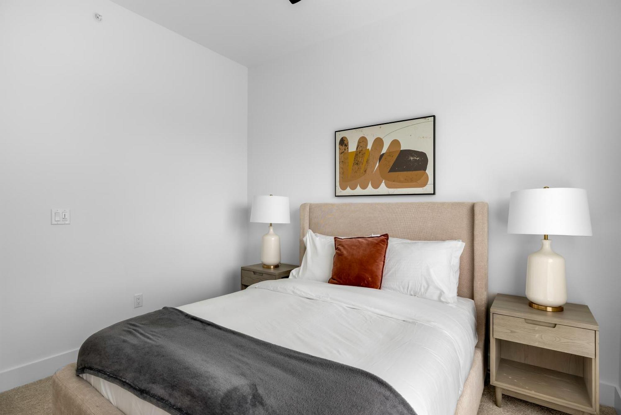 Railyard Apartments By Barsala Denton Bagian luar foto